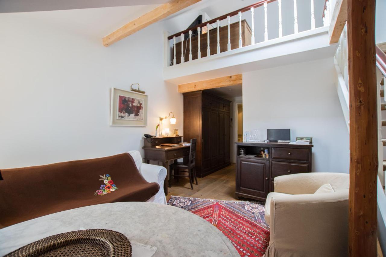 Paedaste Manor Zewnętrze zdjęcie